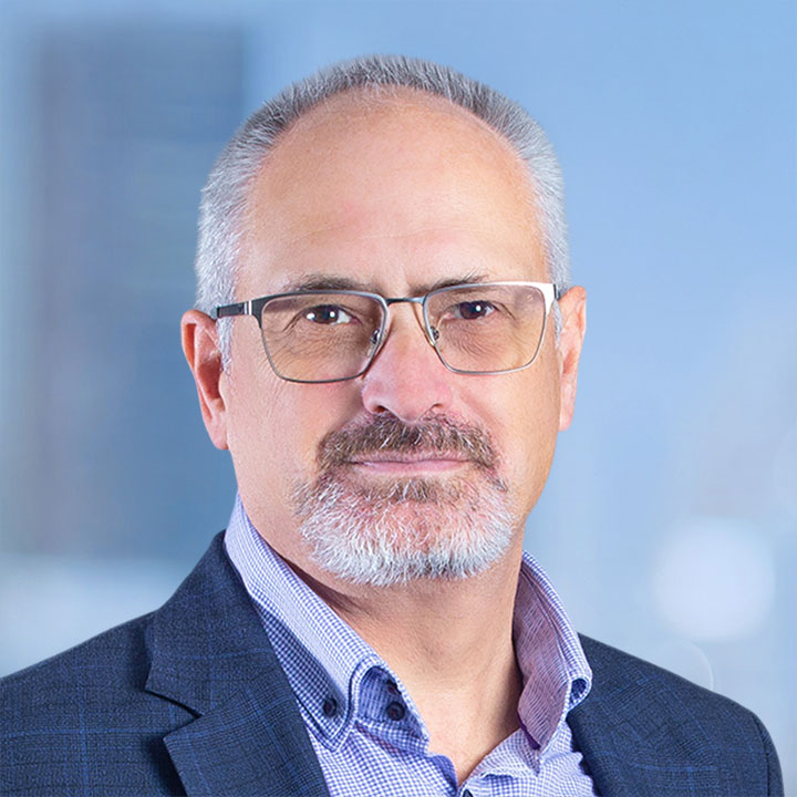 Headshot of Chris Pratmore