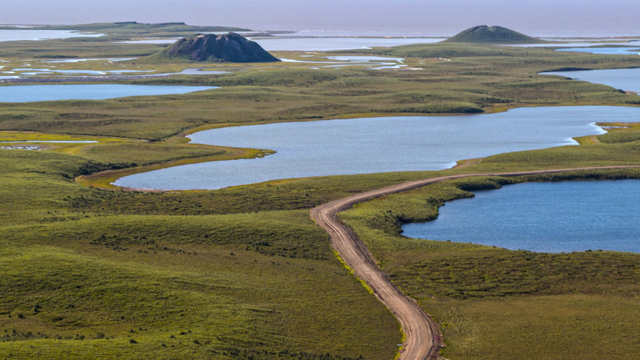 Inuvik Tuktoyaktuk Highway, Northwest Territories