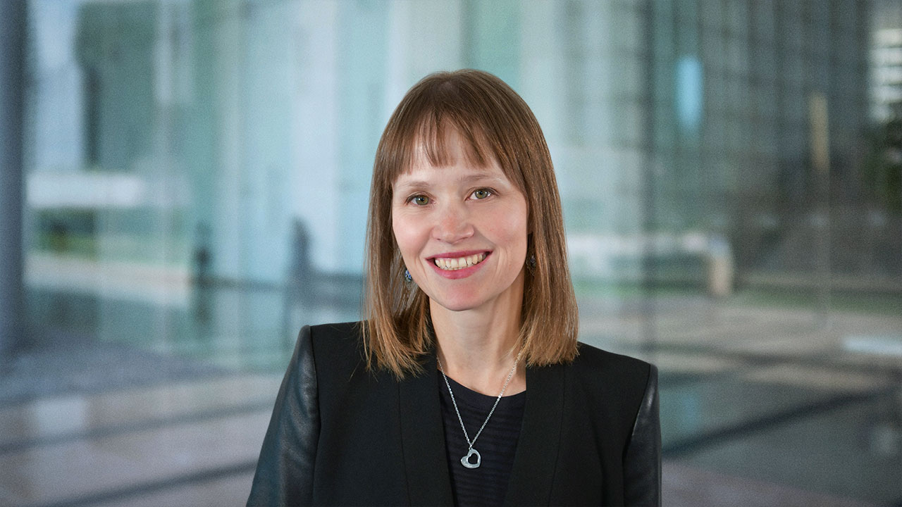 Headshot of Caroline Villiard