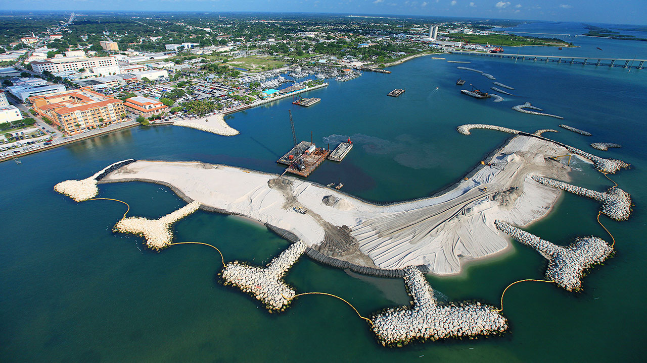 Aerial view of the Fort Pierce Marina artificial island complex that Tetra Tech designed