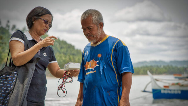 USAID Oceans works with small and large-scale fishers to ensure all members of the seafood supply chain can contribute to end-to-end traceability