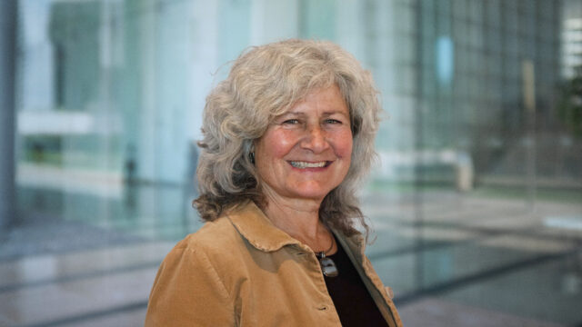 Headshot of Debra Darby