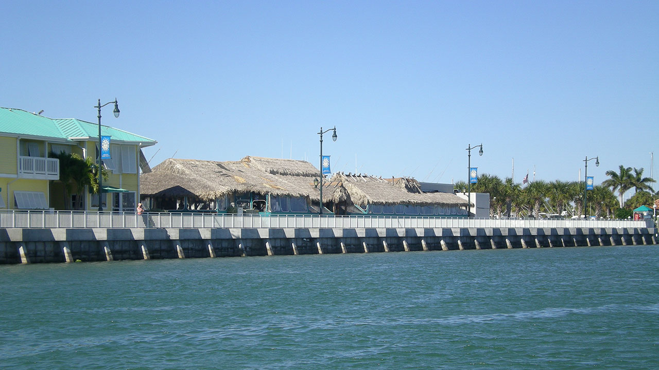 Tetra Tech designed over 1,000 feet of new bulkhead as part of the Fort Pierce marina reconstruction