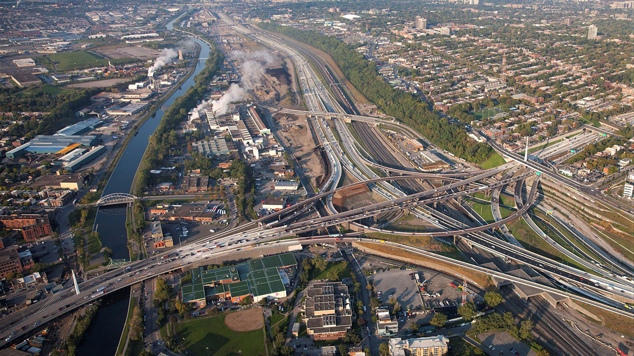 View of the Turcot Interchange toward the west end of the island of Montréal, between Lachine canal and St-Jacques’s cliff