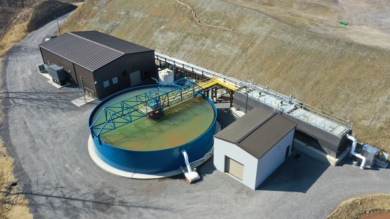 Aerial view of the Gladden AMD treatment facility