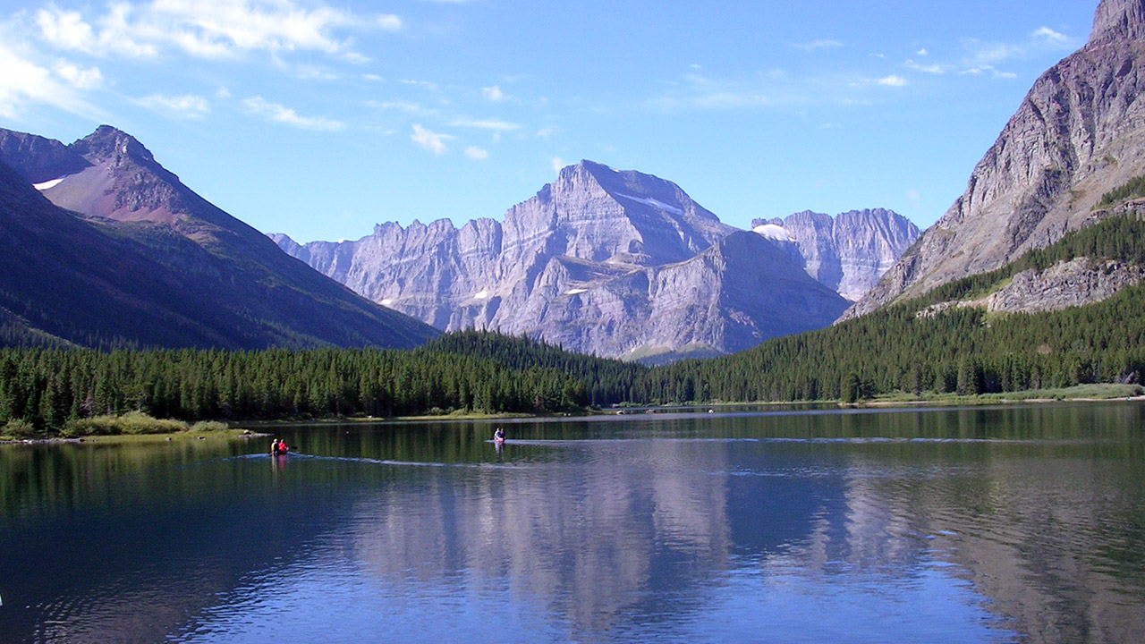 Canoeing on glacier