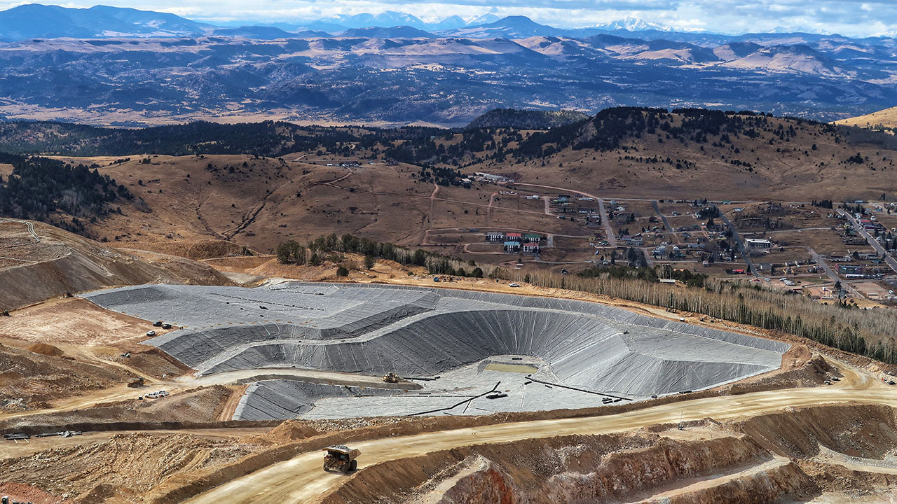 Newmont Mining Site, Liner Installation
