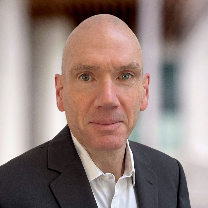 Headshot of Rob Grant