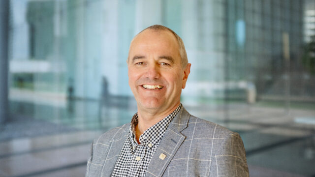 Headshot of Andrew Parkman