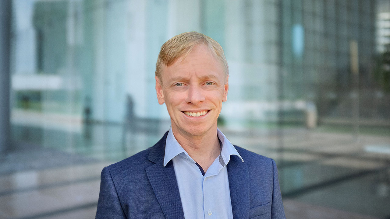 Headshot of Neil Malcolm