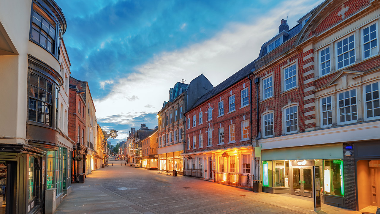 High street buildings in Mullingar Town Centre