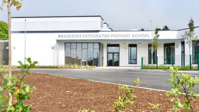 Front facade of the Braidside Integrated Primary School building