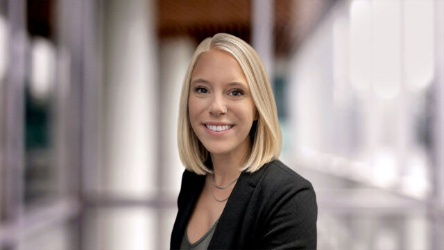 Headshot of Amanda Smokoff