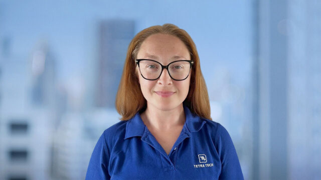 Headshot of Caitlin Campbell