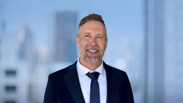 Headshot of Scott Palmer